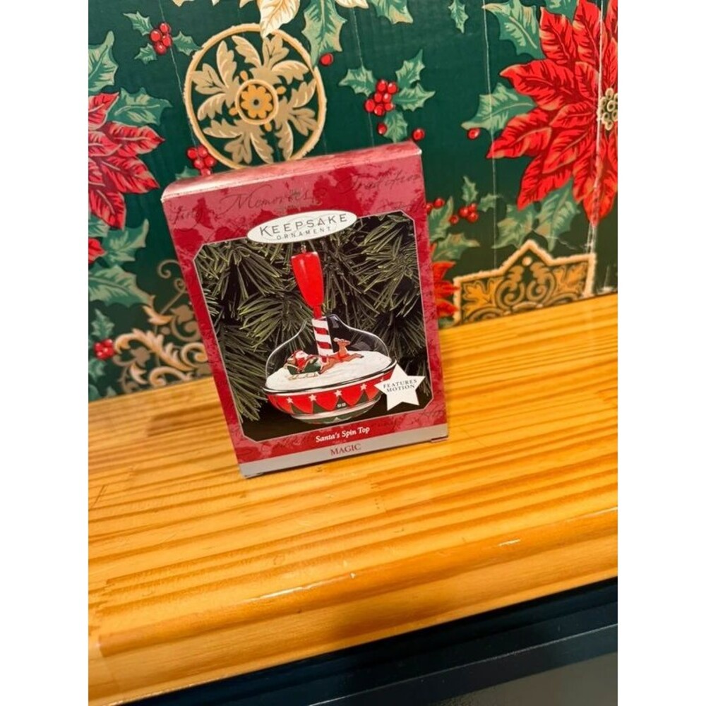 1998 Hallmark Santa’s Spin Top Magic Motion Ornament Santa Reindeer Tested Worki